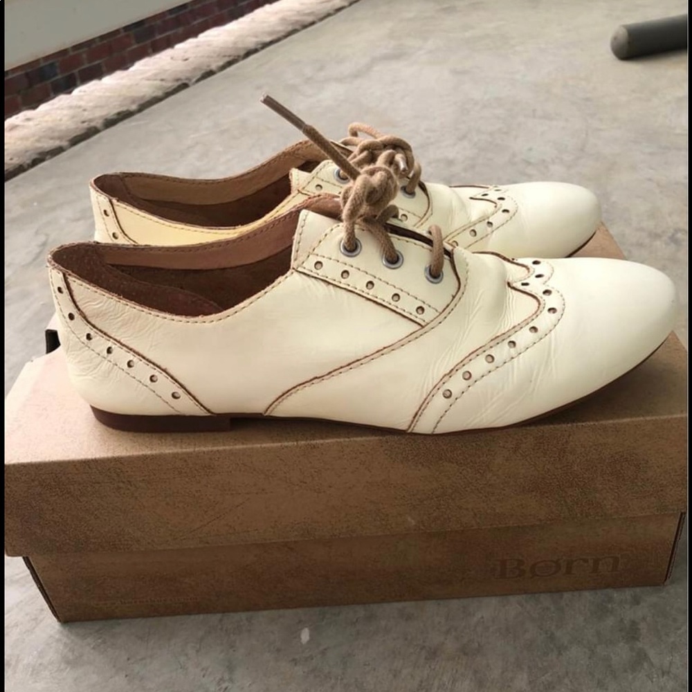 Born Oxfords